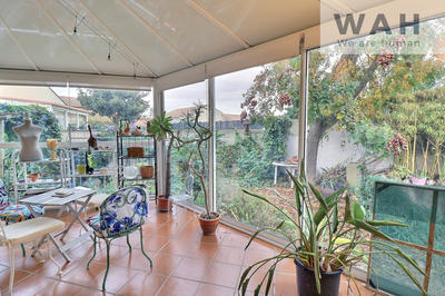 Villa - 100 m² - 5 pièces