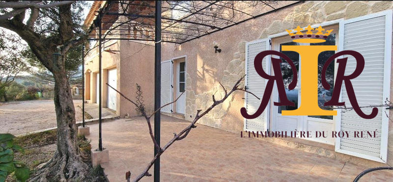 Maison - 163 m² - 8 pièces