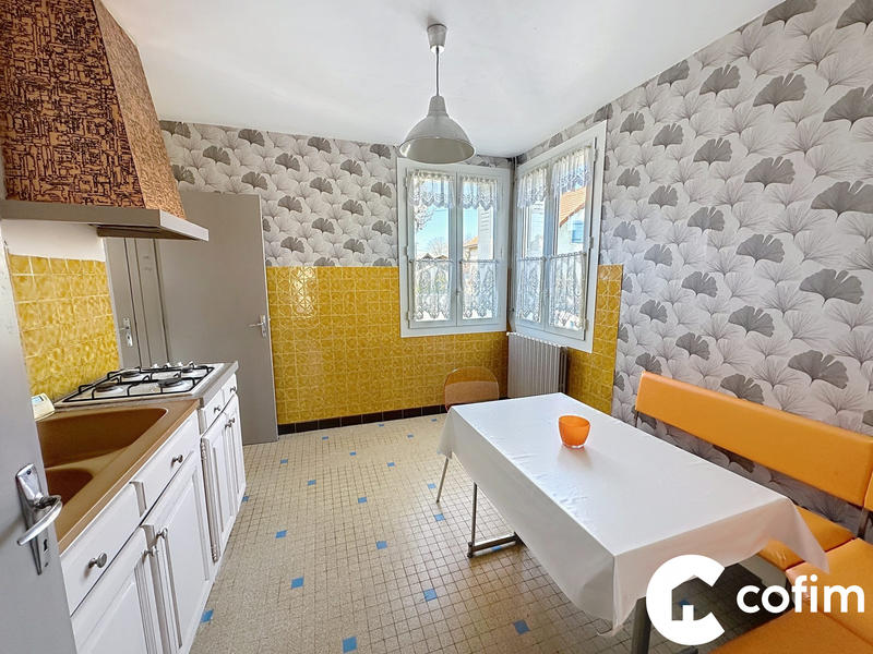 Maison - 88 m² - 5 pièces