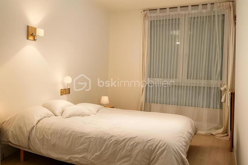 Appartement - 77 m² - 4 pièces