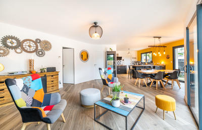 Maison - 80 m² - 5 pièces