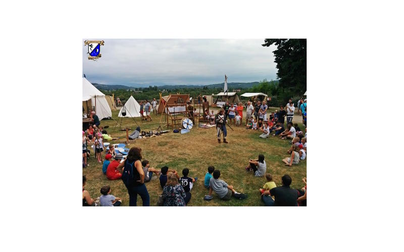 Journée médiévale au Château d'Urtubie : découverte d'un camp militaire