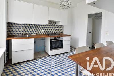 Maison de ville - 130 m² - 7 pièces