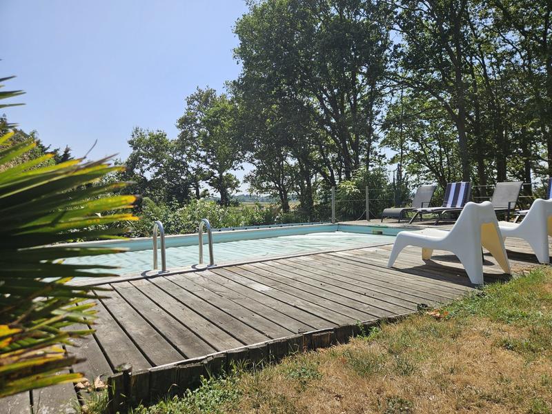 Maison - 187 m² - 7 pièces