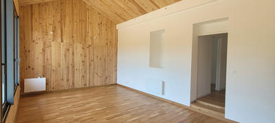 Maison - 87 m² - 5 pièces