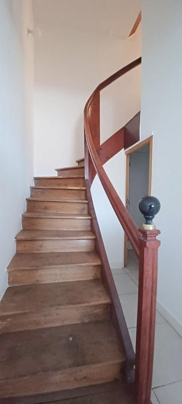 Maison - 150 m² - 5 pièces