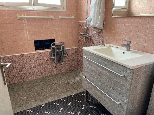 Maison traditionnelle - 100 m² - 6 pièces