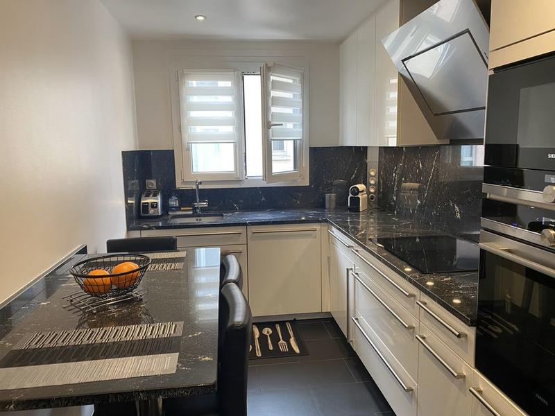 Appartement - 82 m² - 4 pièces