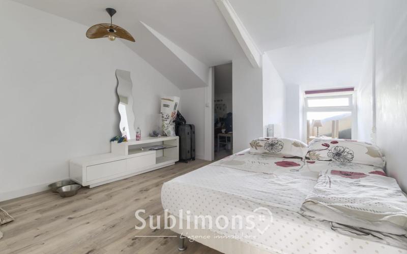 Fonds de commerce - 229 m²