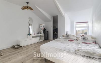 Fonds de commerce - 229 m²