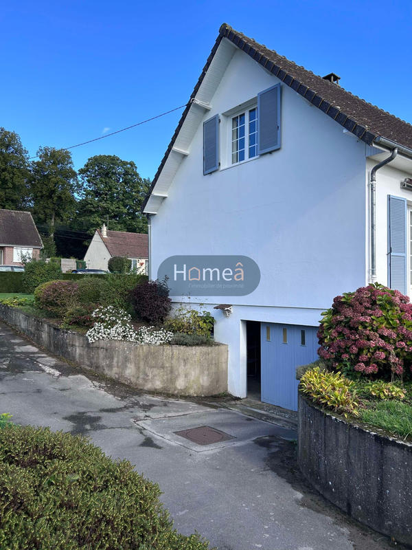 Maison - 137 m² - 7 pièces