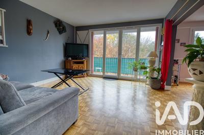 Appartement - 77 m² - 4 pièces