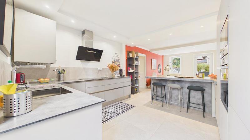 Appartement - 80 m² - 3 pièces