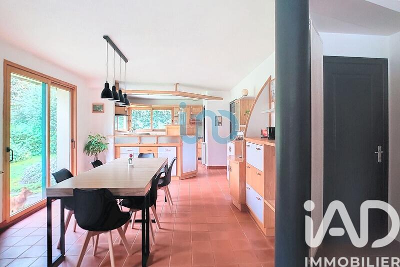 Maison de maîtres - 182 m² - 8 pièces