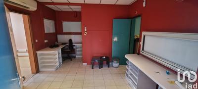 Local commercial - 147 m² - 10 pièces