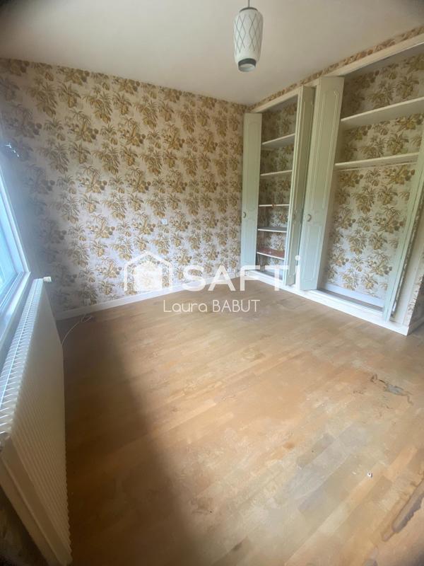 Maison - 181 m² - 6 pièces