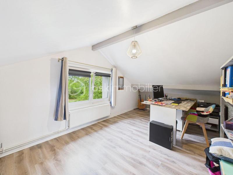 Maison - 183 m² - 7 pièces