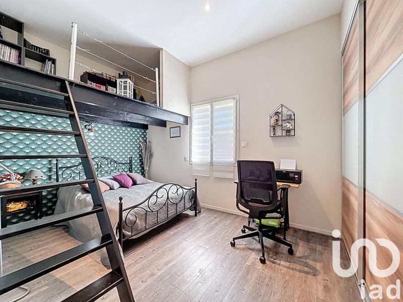 Maison - 204 m² - 7 pièces