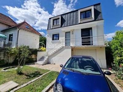 Maison - 116 m² - 5 pièces