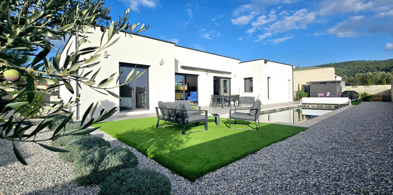 Maison - 114 m² - 5 pièces