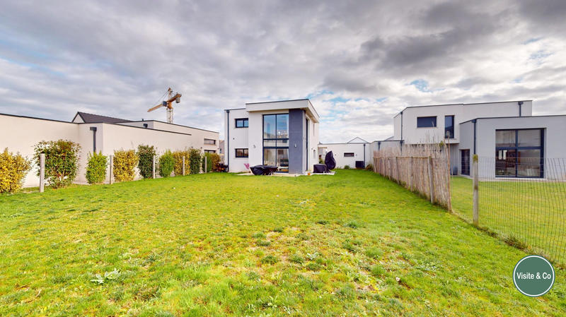 Maison traditionnelle - 133 m² - 6 pièces