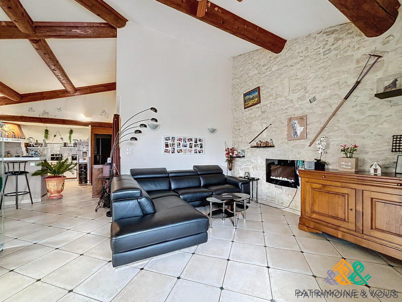 Appartement - 138 m² - 4 pièces