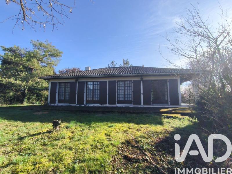 Maison - 197 m² - 6 pièces