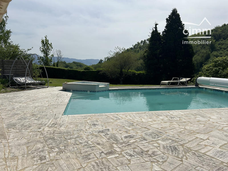 Maison ancienne - 160 m² - 4 pièces