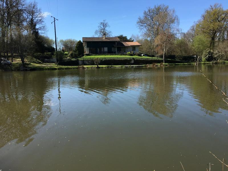 Maison - 209 m² - 7 pièces