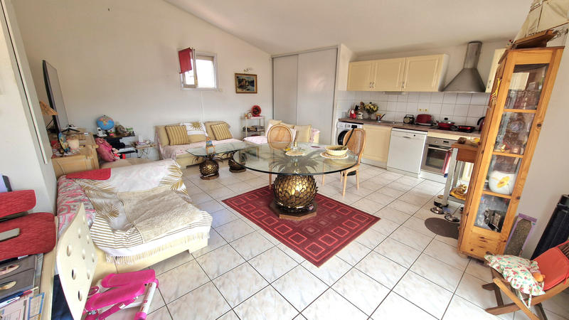 Appartement - 75 m² - 3 pièces