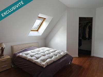 Maison - 92 m² - 5 pièces