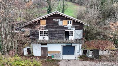 Maison ancienne - 265 m² - 7 pièces