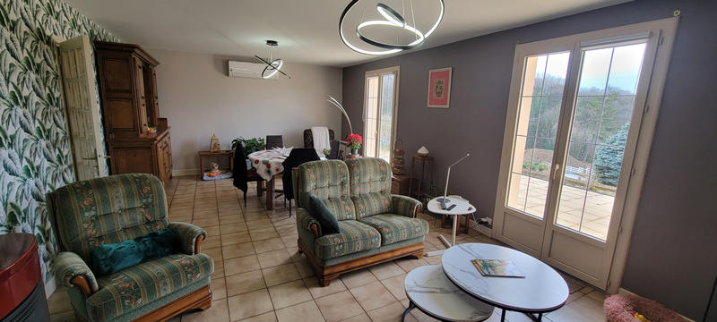 Maison - 145 m² - 8 pièces