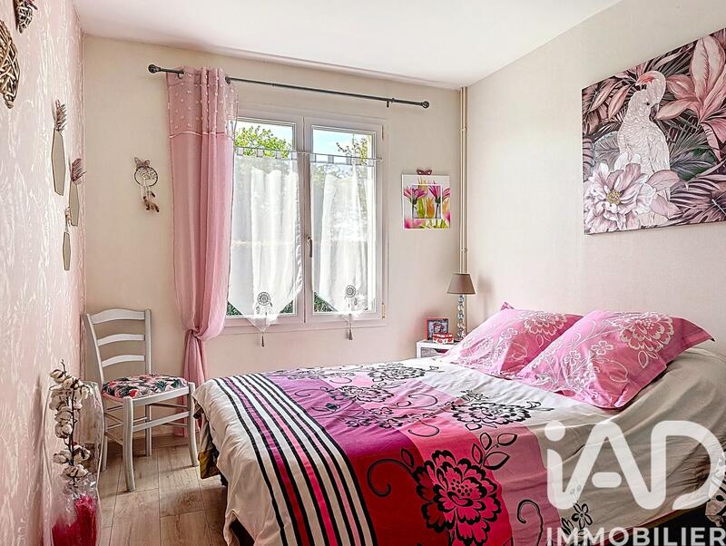 Maison - 92 m² - 4 pièces