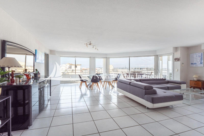 Appartement - 125 m² - 5 pièces