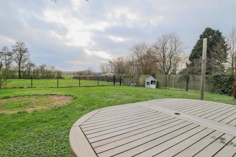 Maison - 170 m² - 5 pièces