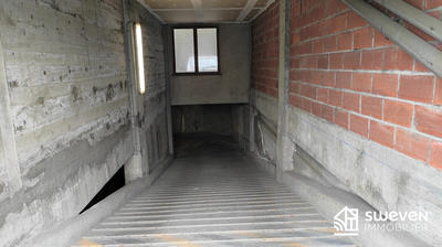 Parking / Garage - 12 m²