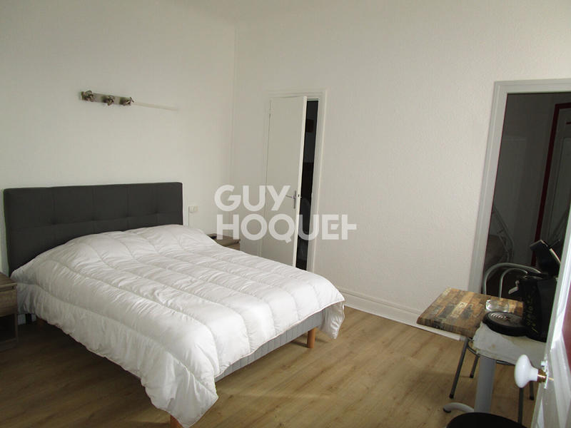 Maison - 525 m² - 14 pièces