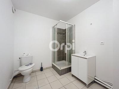 Studio - 36 m² - 1 pièce