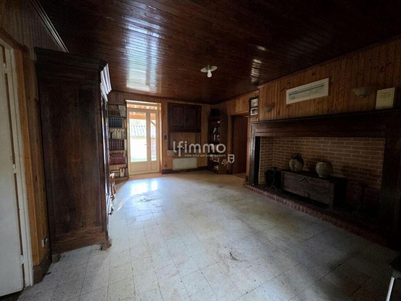 Maison - 206 m² - 10 pièces