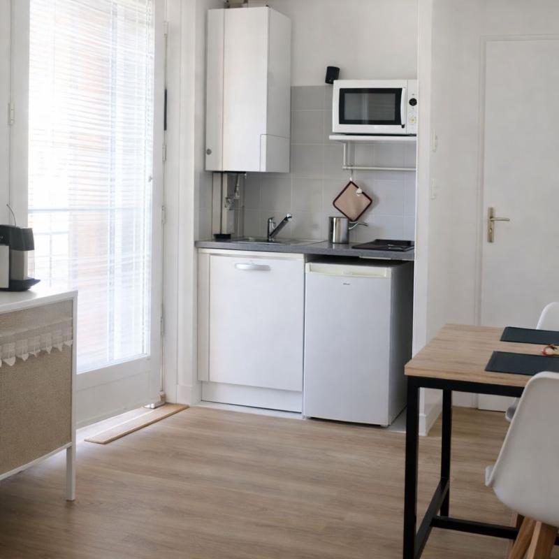 Studio - 20 m² - 2 pièces