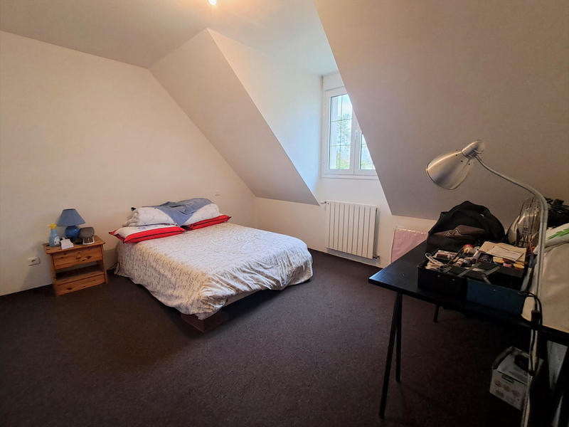 Maison - 205 m² - 7 pièces