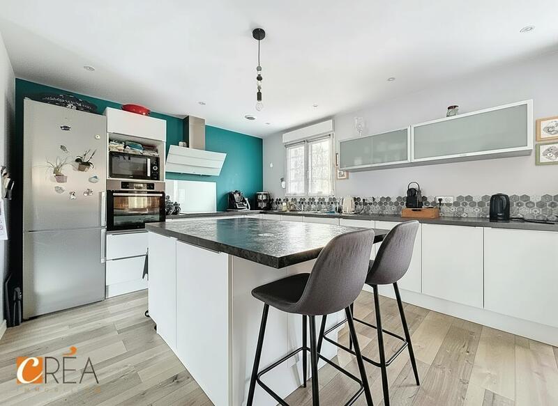 Maison - 85 m² - 6 pièces