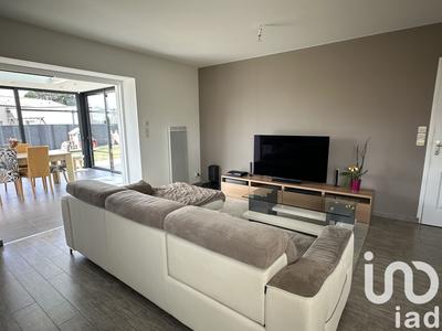 Maison - 99 m² - 4 pièces