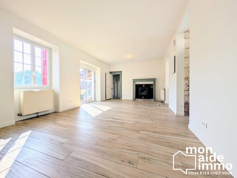 Maison - 105 m² - 4 pièces