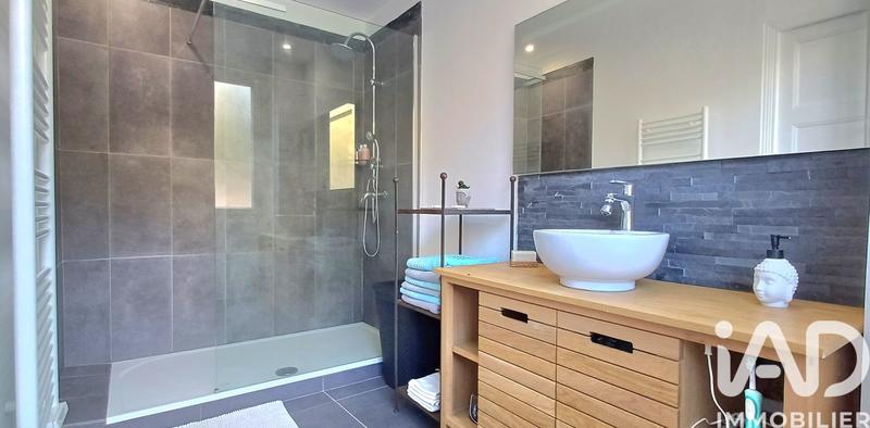 Maison - 77 m² - 4 pièces