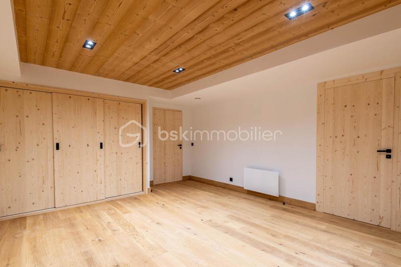 Duplex - 179 m² - 5 pièces