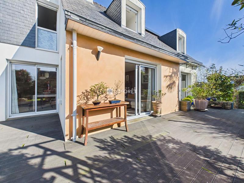 Maison - 138 m² - 5 pièces