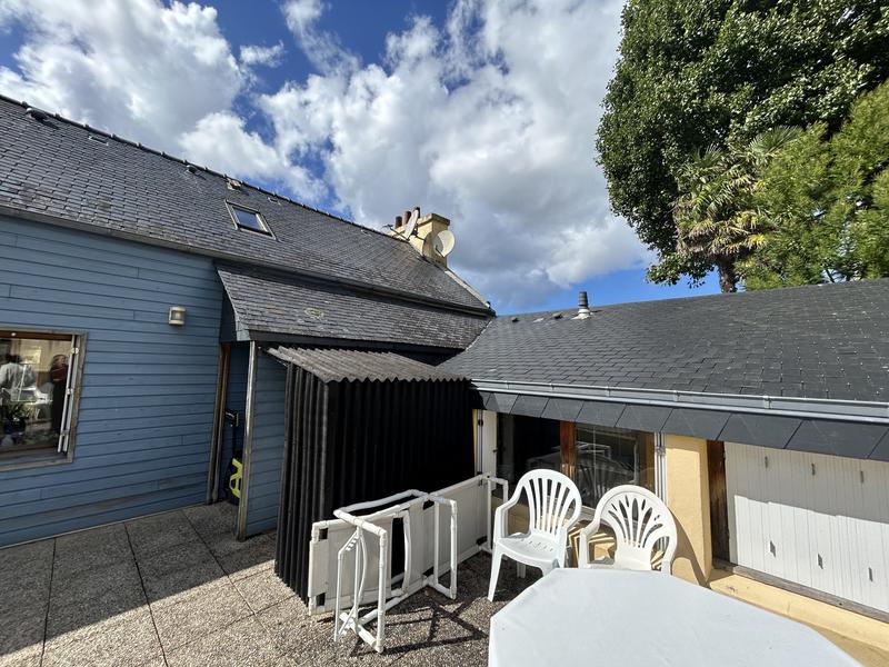 Maison - 188 m² - 10 pièces