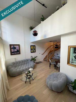 Appartement - 97 m² - 4 pièces